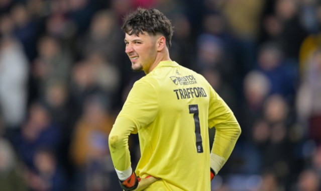 英媒：即便曼城高价引进多纳鲁马，特拉福德仍是新赛季首选门将