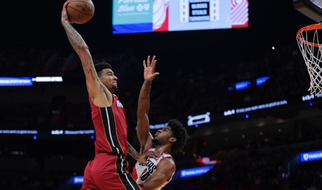 热火助教：希望看到韦尔的成长 他完全有能力去统治比赛