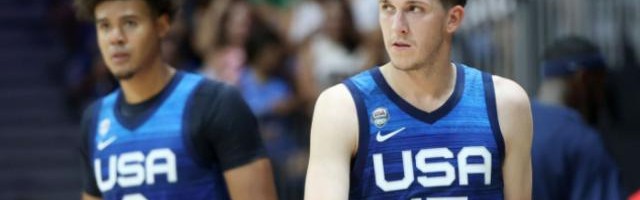 九游体育官网-超值！湖人新星当美国男篮黄金配角 不逊亿元先生