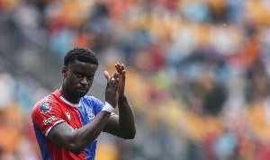 英媒：纽卡未放弃格伊，备选斯卡尔维尼和巴列尔迪&amp;关注埃利奥特