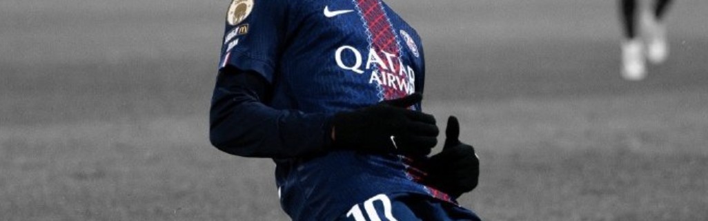 九游体育-此球只应天上有！28岁世界第1演凌波微步：戏耍5人防线 门将蒙羞